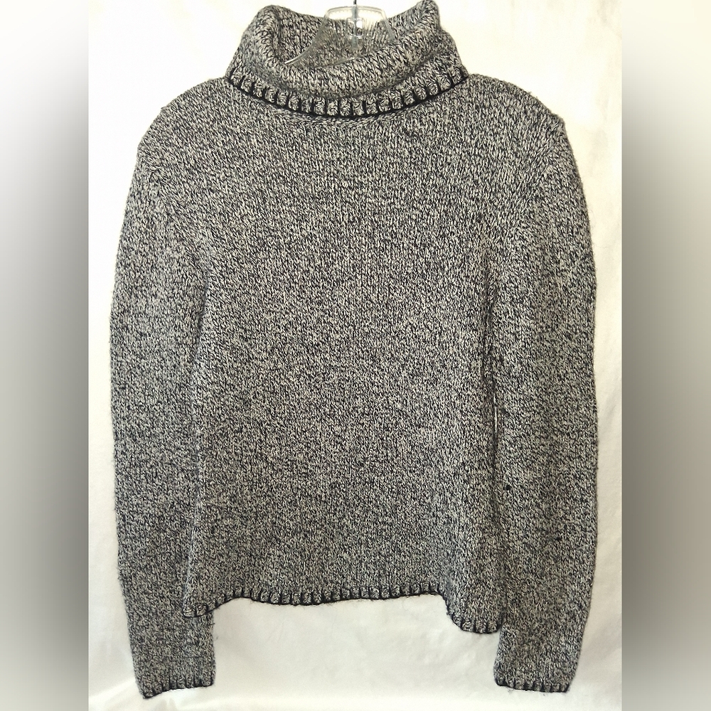 Vintage Victoria's Secret Silk and Wool Blend Black and White Turtleneck Sweater